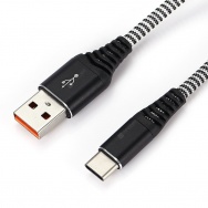 USB кабель F136 USB - lightning (длина 1 м)